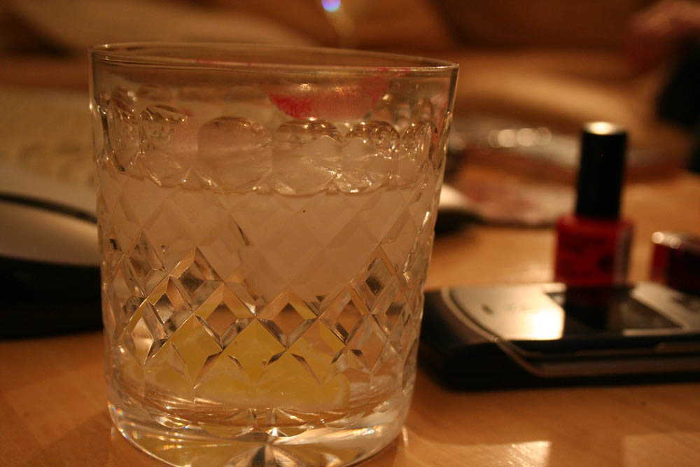 gin-varnish-stick2.jpg